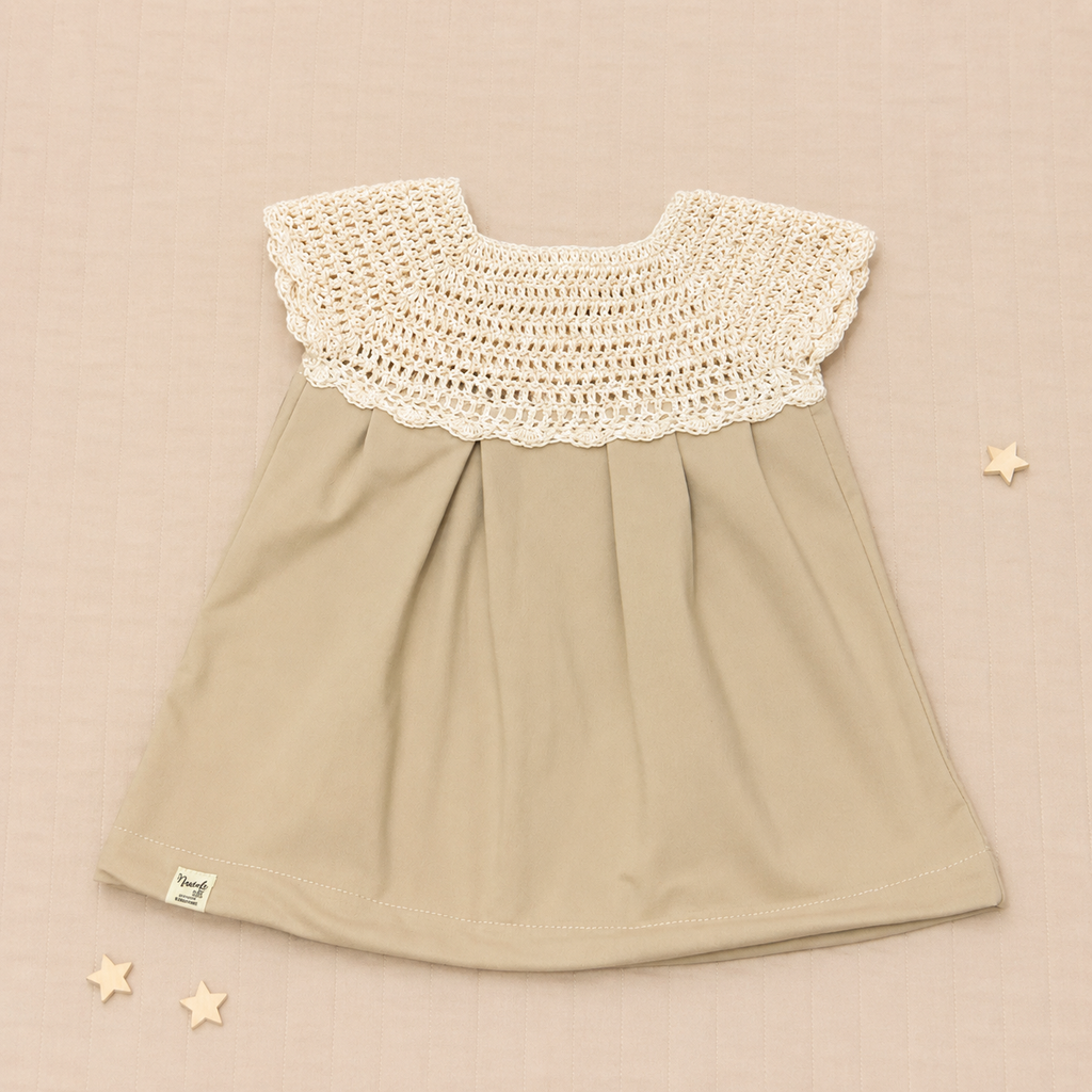Completo rosa tenue