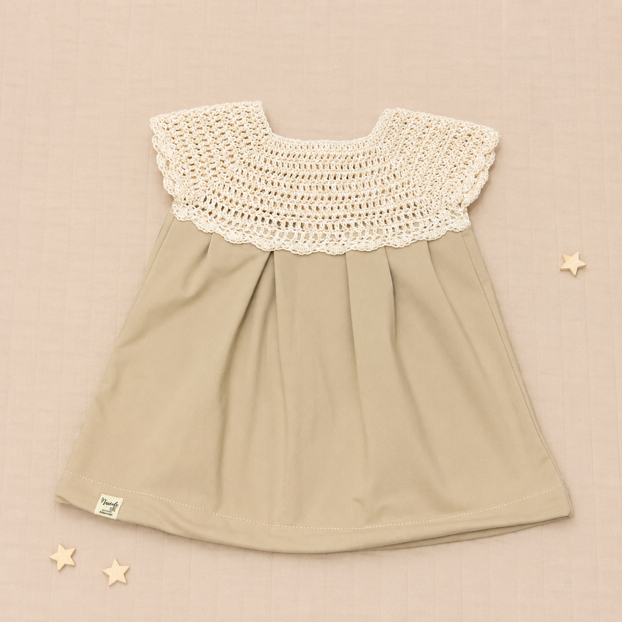 Completo rosa tenue