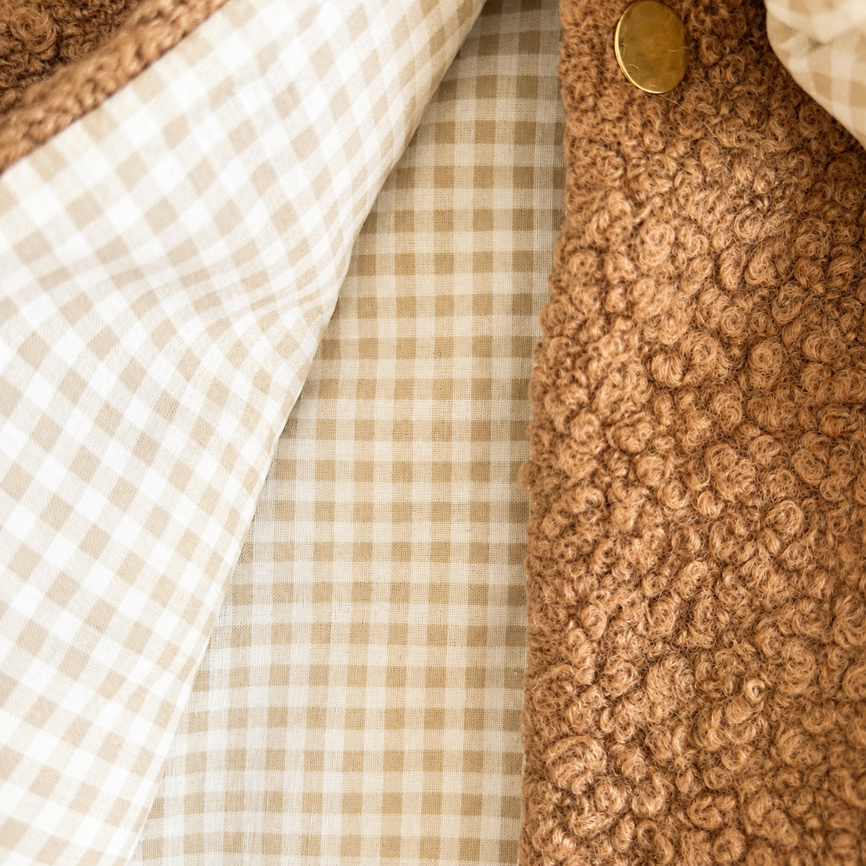 Giacca con cappuccio bouclé – Beige Nocciola